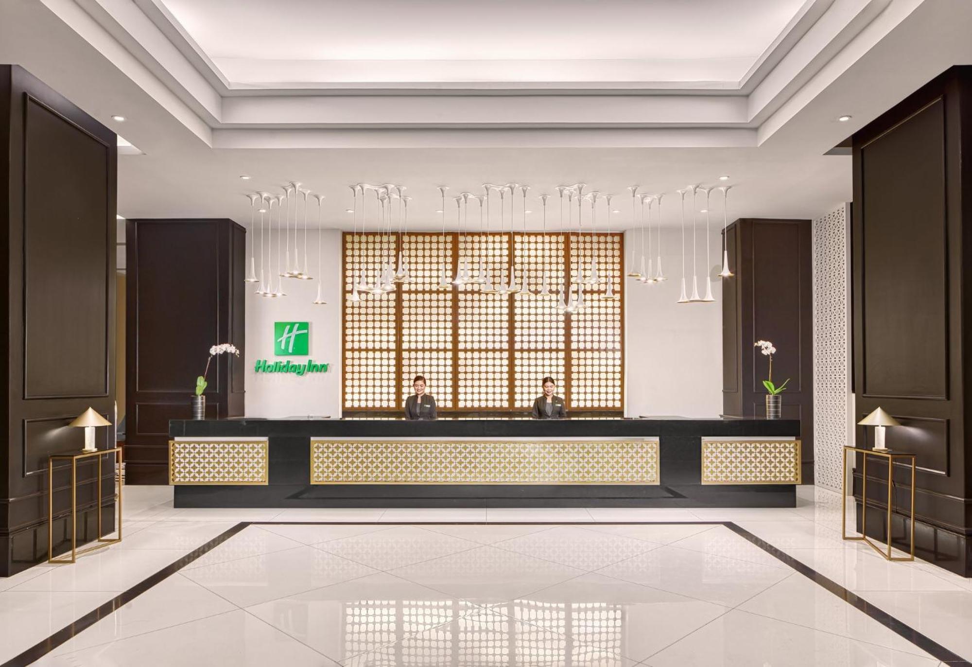 Holiday Inn & Suites Manila Galleria By Ihg Pasig City Kültér fotó